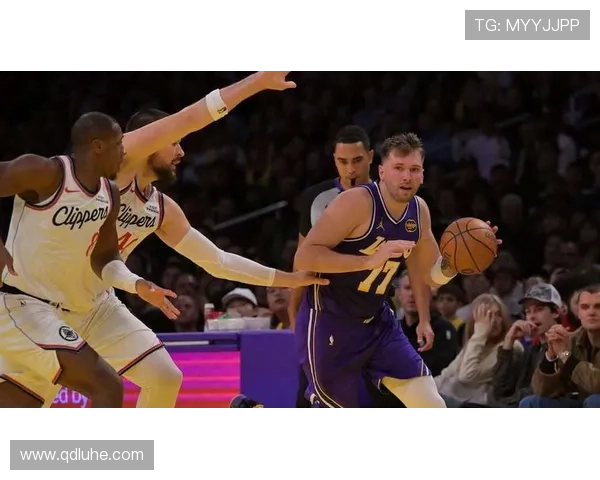 NBA最新动态:詹姆斯伤情更新库里带队获胜东契奇创历史新纪录