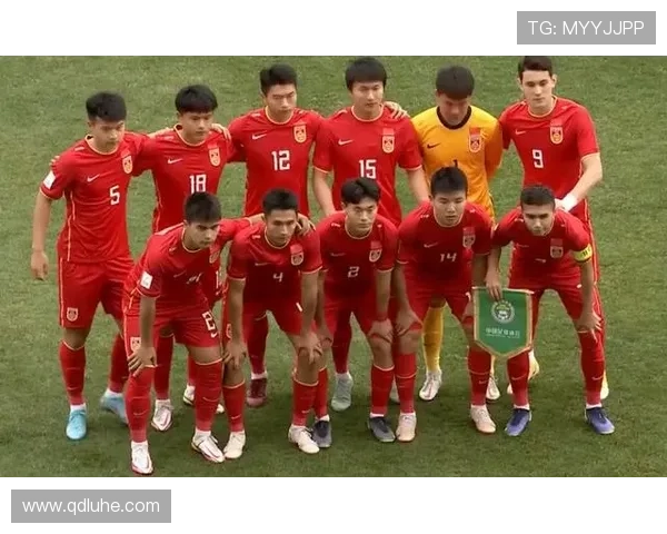 中国男足迎战日本队,备战亚洲杯决赛圈,国足力争突破历史瓶颈 中国男足迎战日本队,备战亚洲杯决赛圈,国足力争突破历史瓶颈